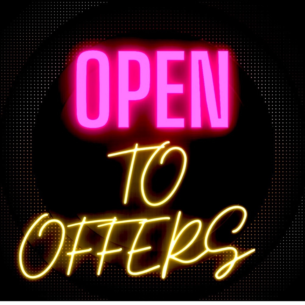 NOVEMBER Closet Clean-Out